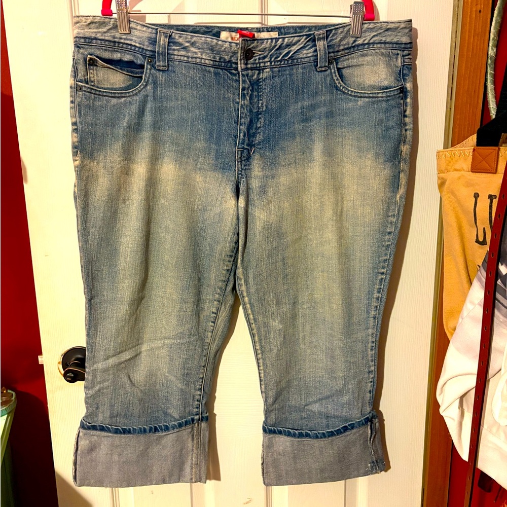 Mossimo Supply Co Blue Ankle Cropped Jeans